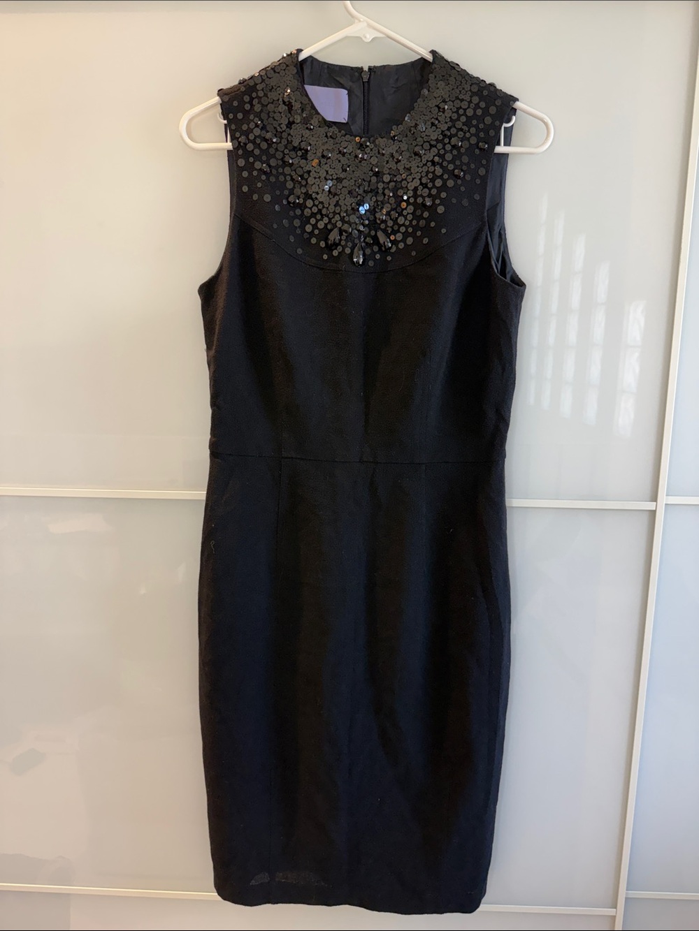 Vera Wang Black Sleeveless Beaded Midi Sheath Dress